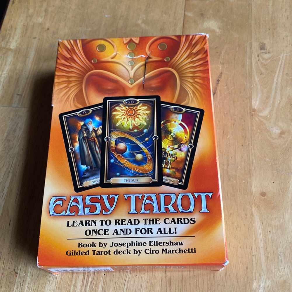 Easy Tarot : Learn to Read the Cards Once and for All! by Ciro Marchetti